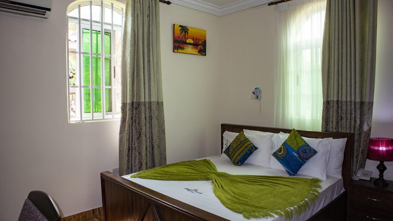 Grand Star Hotel North Legon Exteriér fotografie