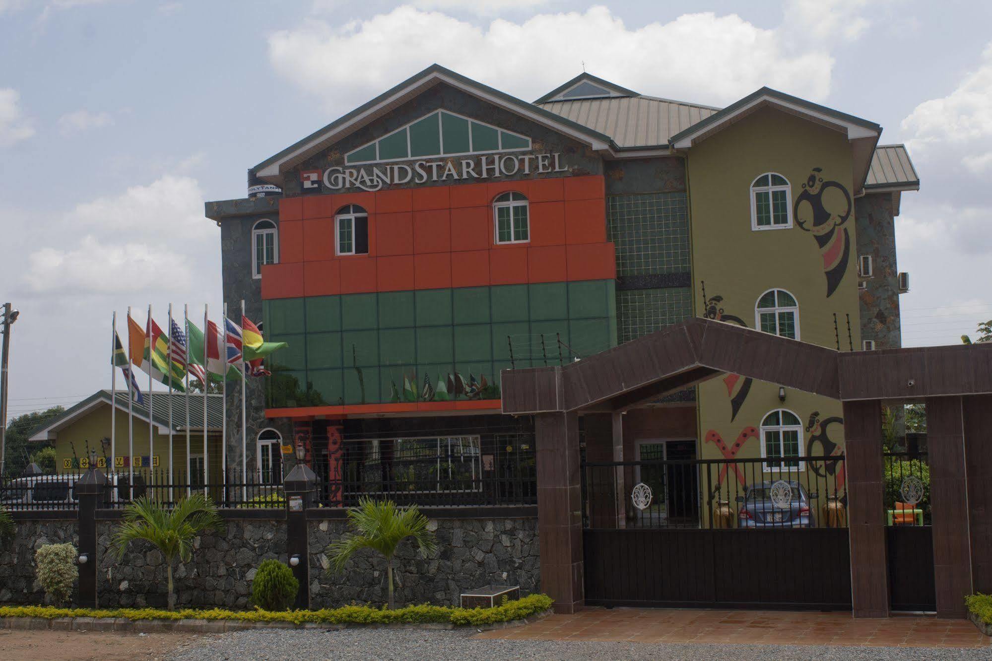 Grand Star Hotel North Legon Exteriér fotografie
