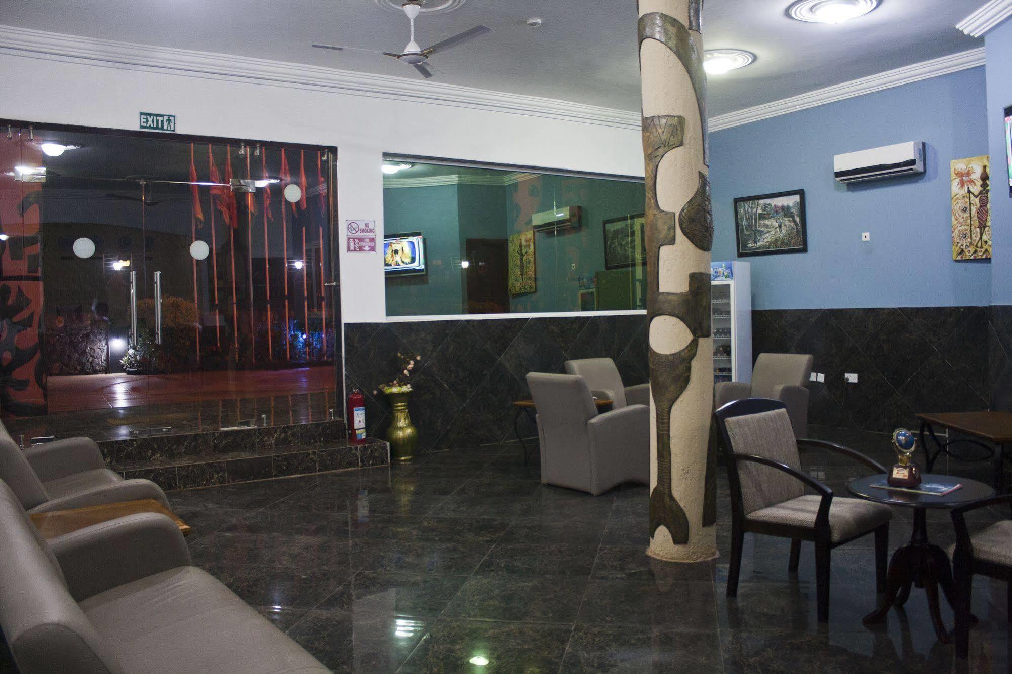 Grand Star Hotel North Legon Exteriér fotografie
