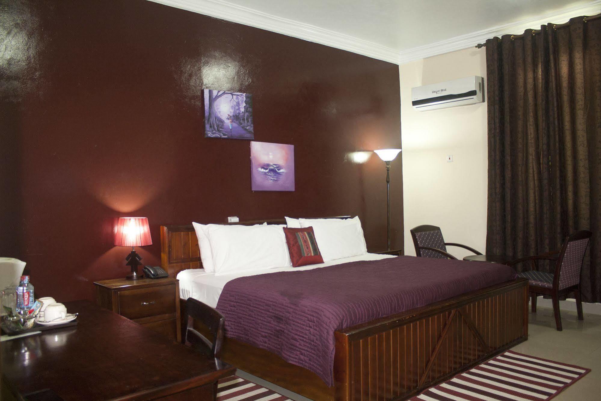 Grand Star Hotel North Legon Exteriér fotografie