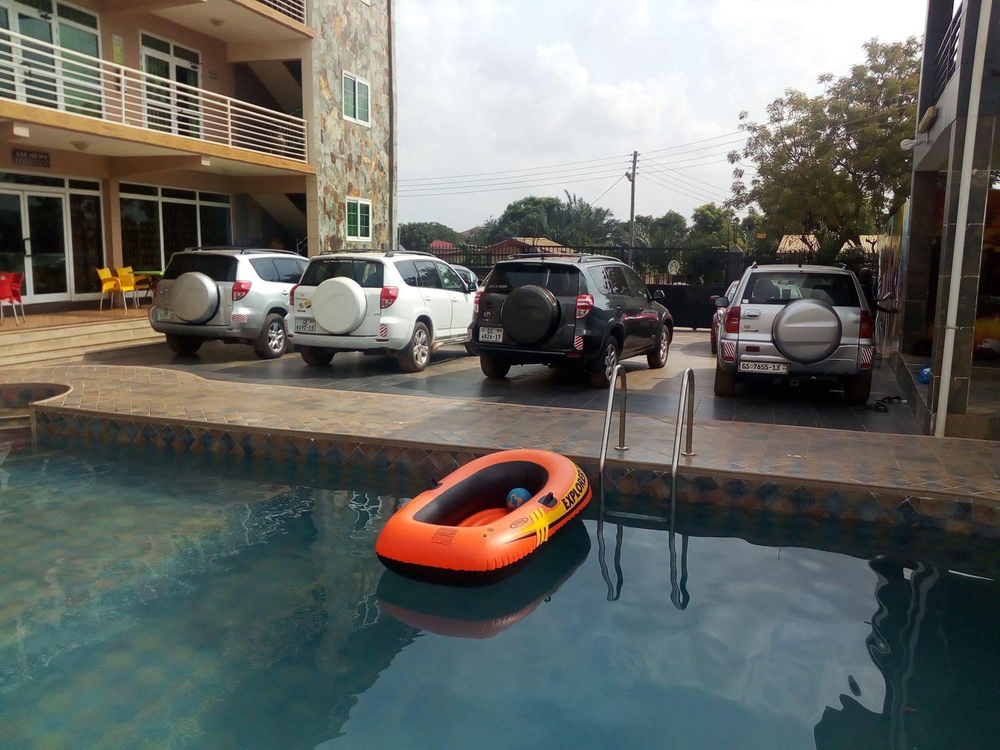 Grand Star Hotel North Legon Exteriér fotografie